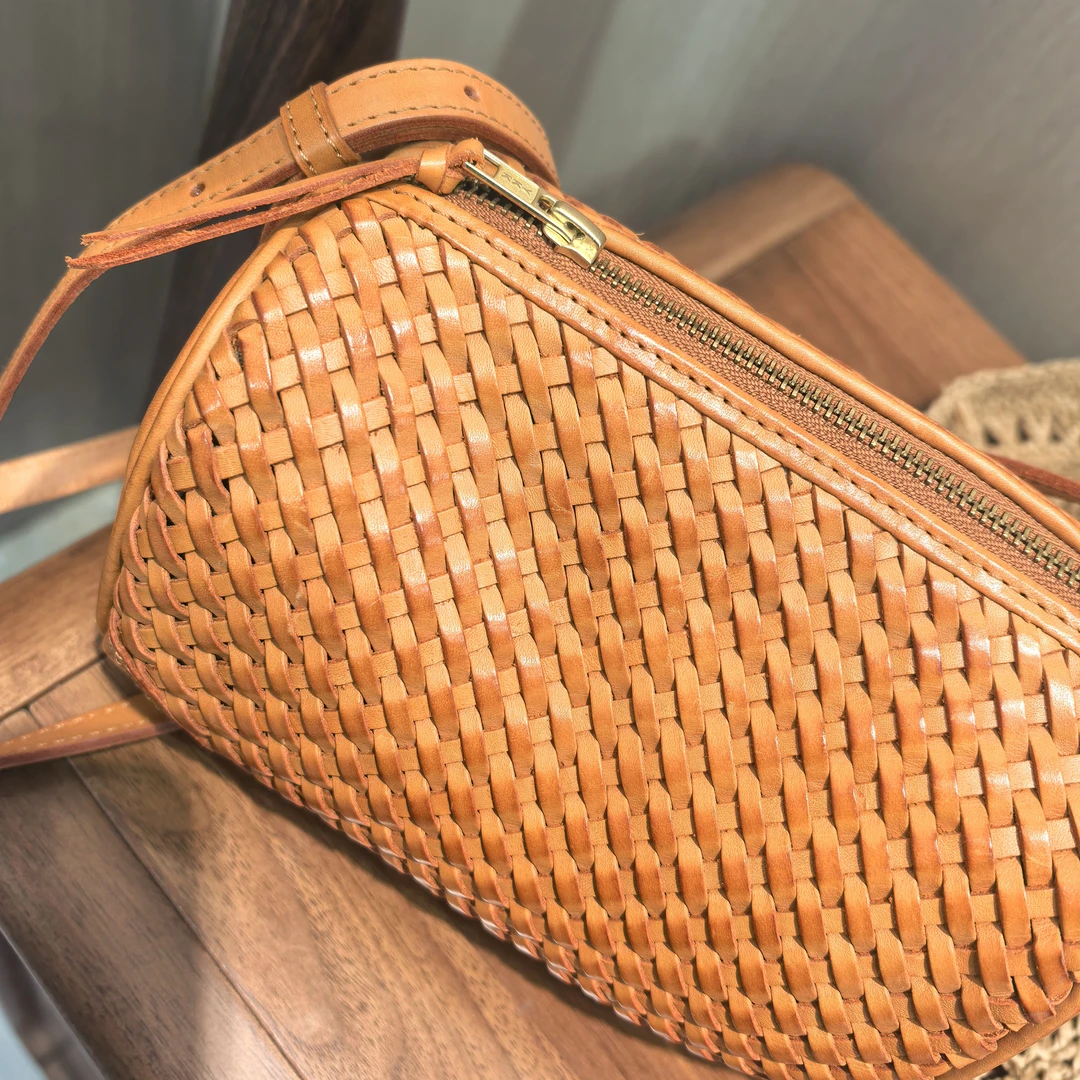 春田原创 手工编织头层皮包