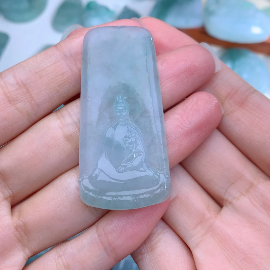 未镶嵌定制翡翠南**?