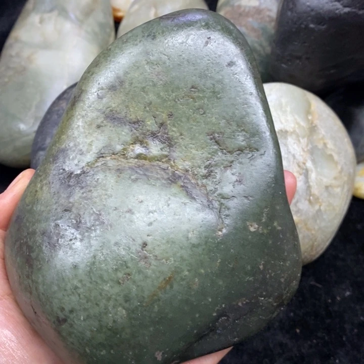 未镶嵌和田玉（糖玉）挂件