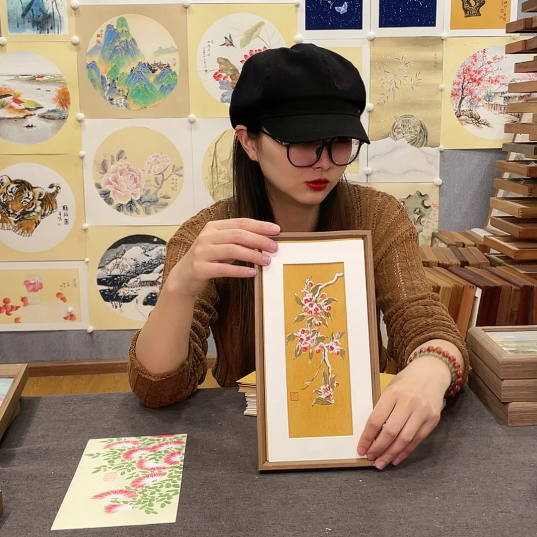 我***。国画手绘带框尺寸：16*29