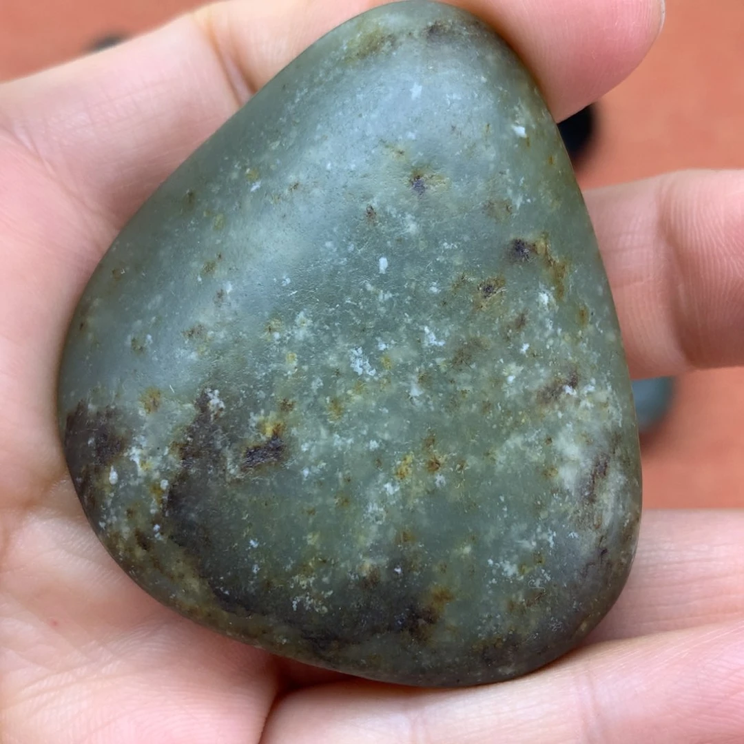 和田玉未镶嵌珠宝奇石