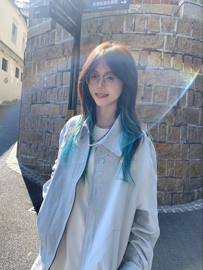 超好看秋季小个子外套女款春秋新款休闲慵懒风上衣翻领刺绣夹克潮