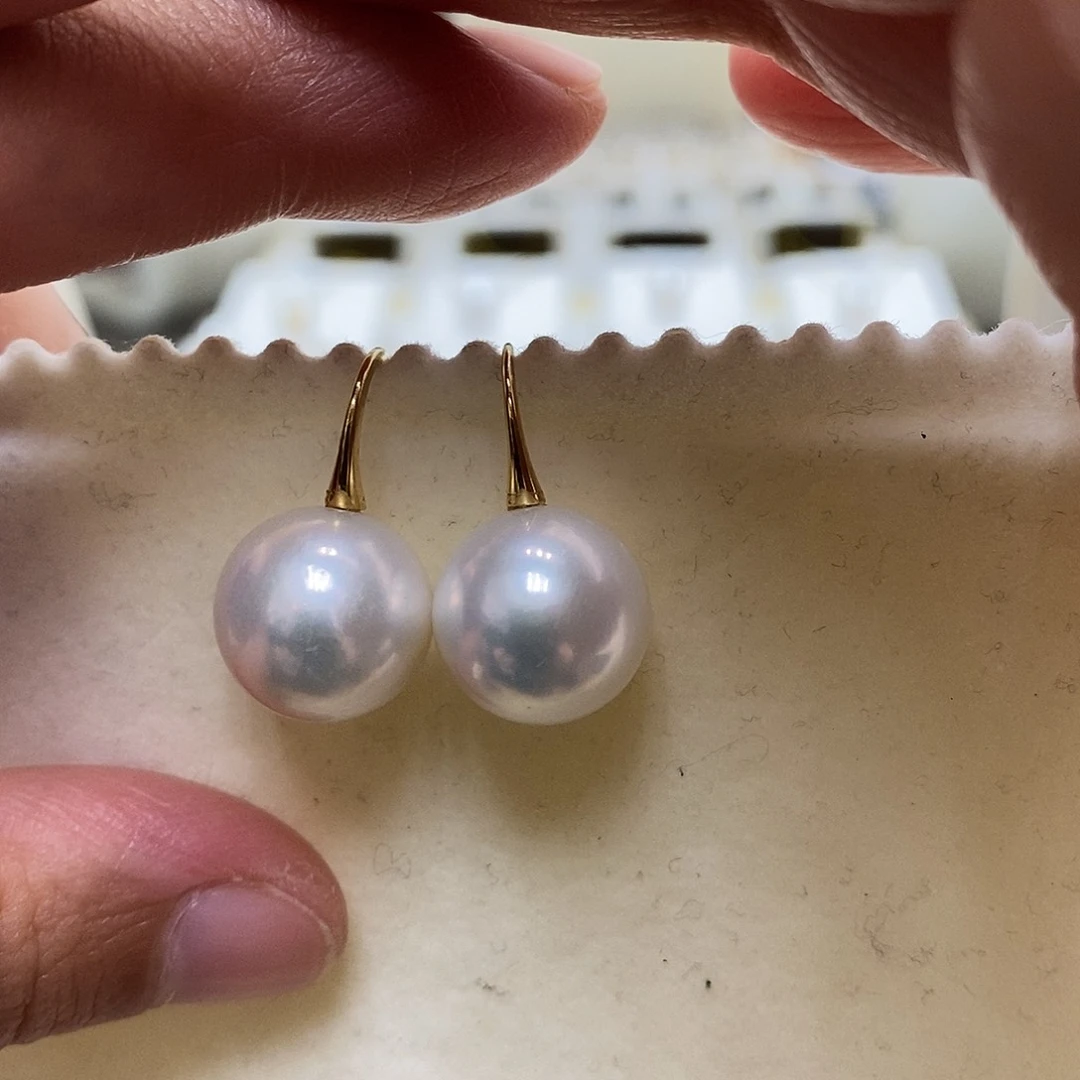 18K金镶嵌耳饰淡水珍珠