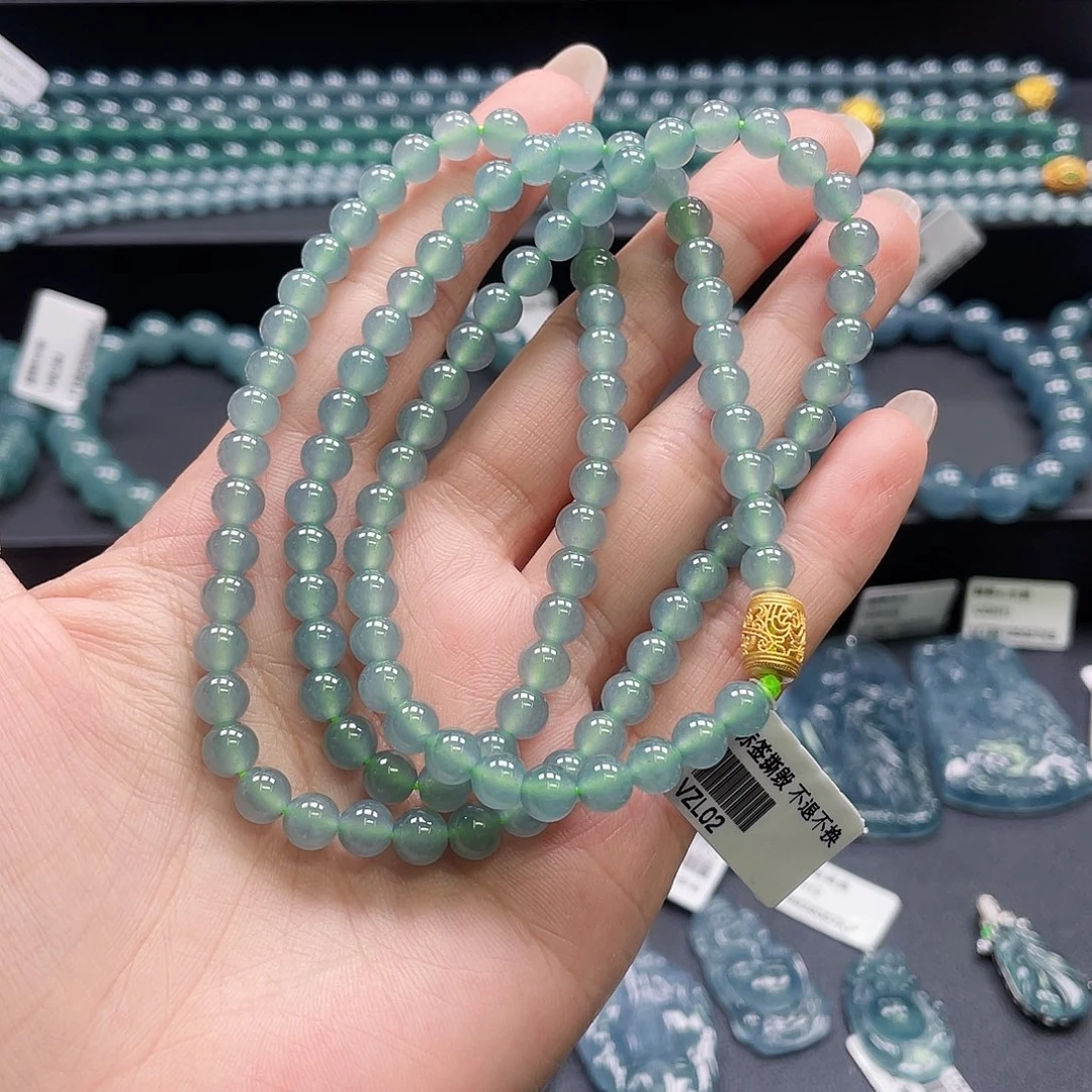 翡翠未镶嵌颈饰卡5.8