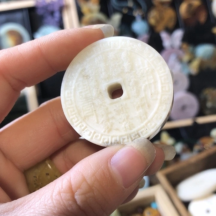 岫玉未镶嵌岫玉挂件