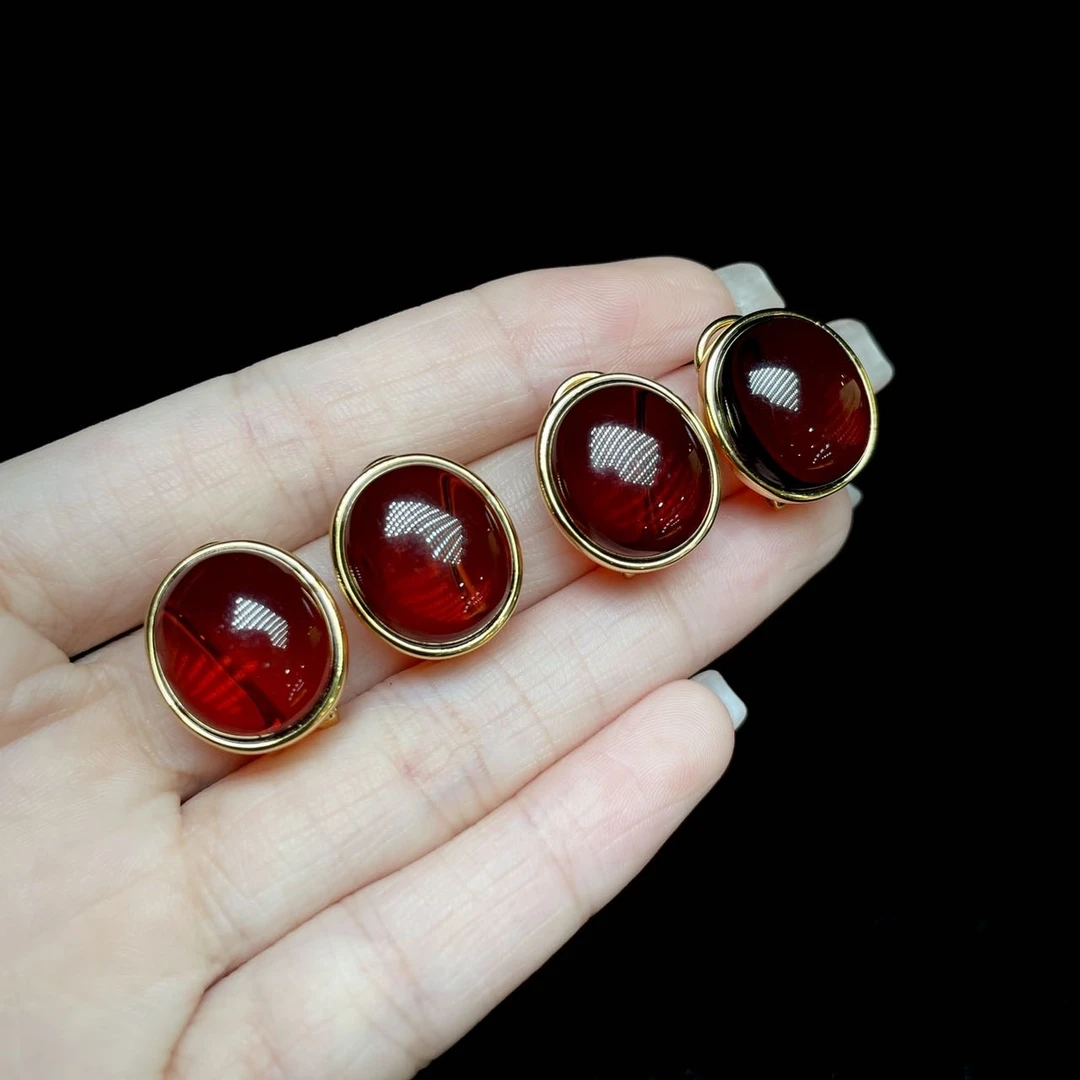 【云上叙】15 V29587-S925银血珀耳钉-多样性发一件-14x12mm（东哥）