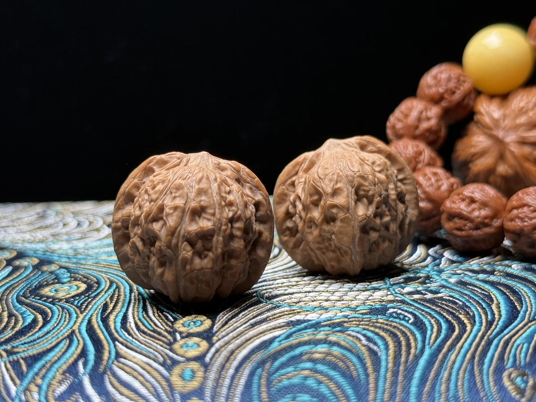 文玩核桃 永乐野磨 尺寸 32.8 全品