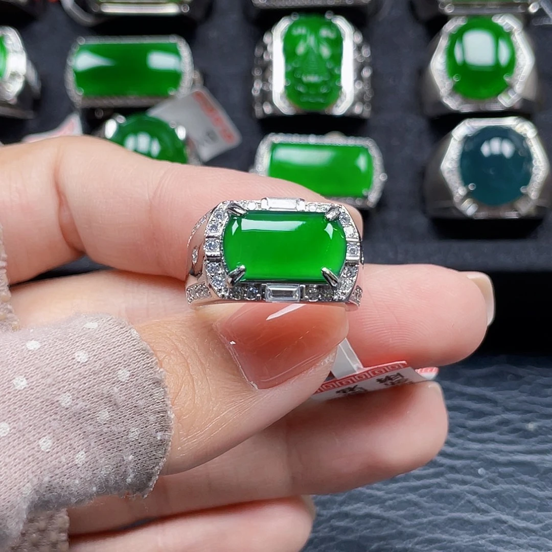 哇***塞翡翠银S925镶嵌戒指天然A货翡翠没运费险3923