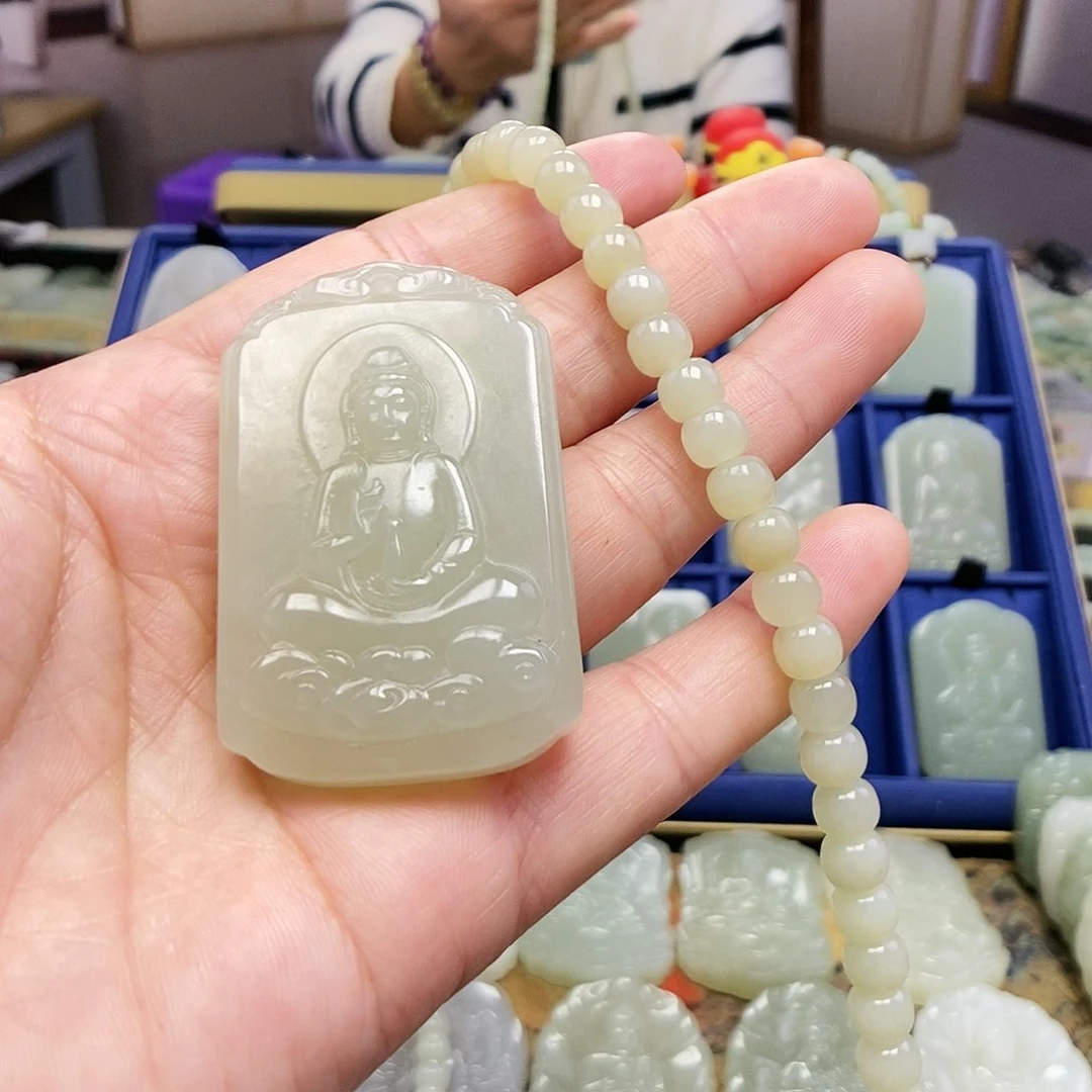 和田玉颈饰未镶嵌狩****波