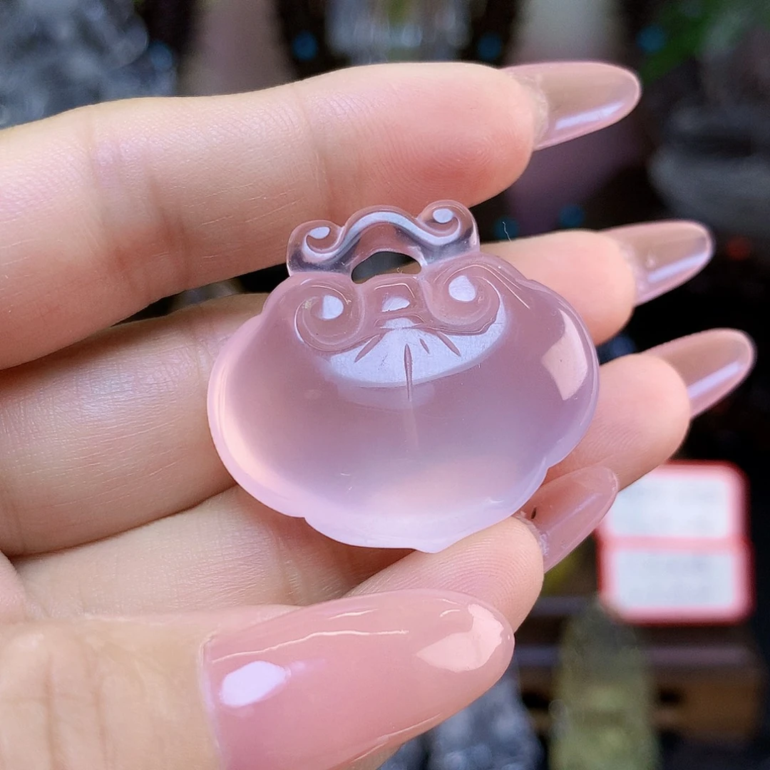 水晶颈饰未镶嵌退*，