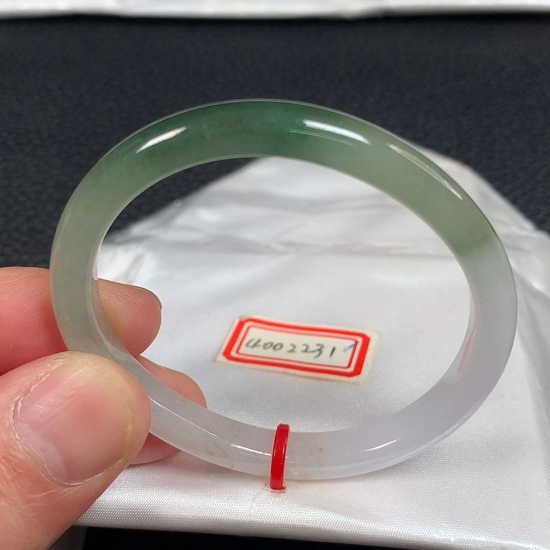 翡翠未镶嵌手镯天然翡翠手镯