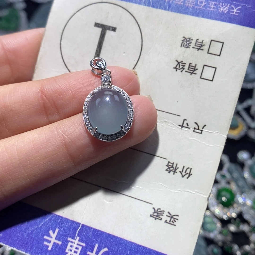 翡翠银S925镶嵌颈饰翡翠