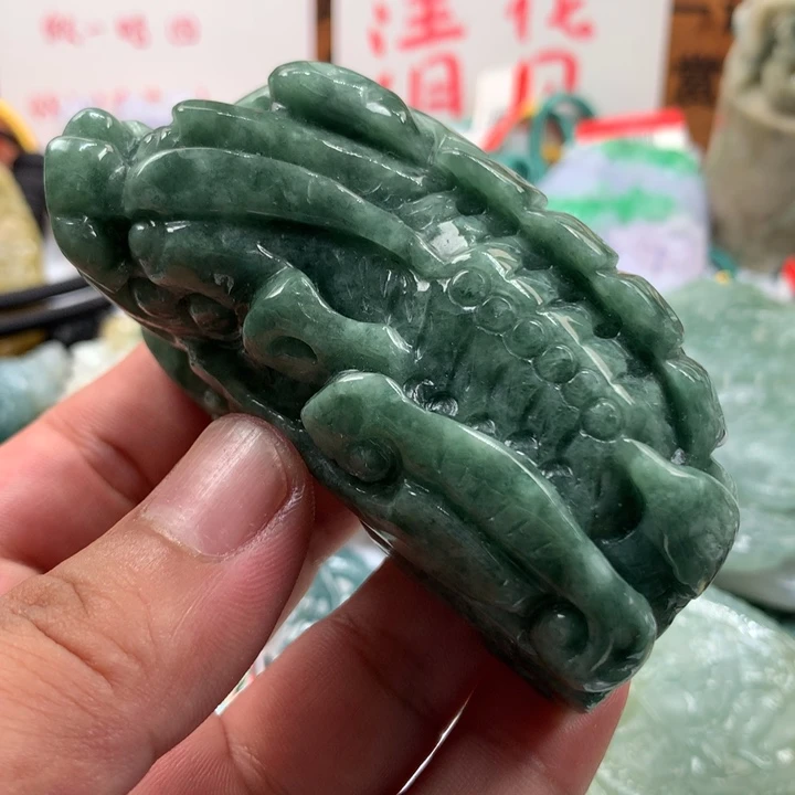 翡翠未镶嵌颈饰保真天然a货翡翠