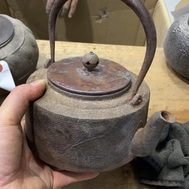 中古品有微瑕，谨慎入手