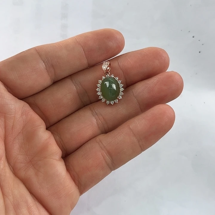 吊坠(不含链)银S925镶嵌和田玉（碧玉）