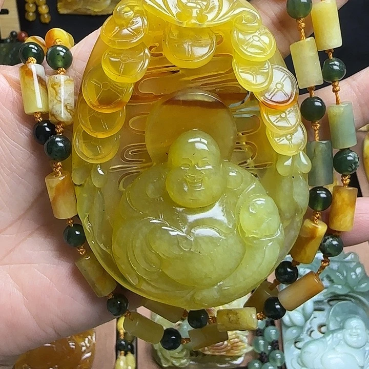 冰***缘未镶嵌蛇纹石玉颈饰