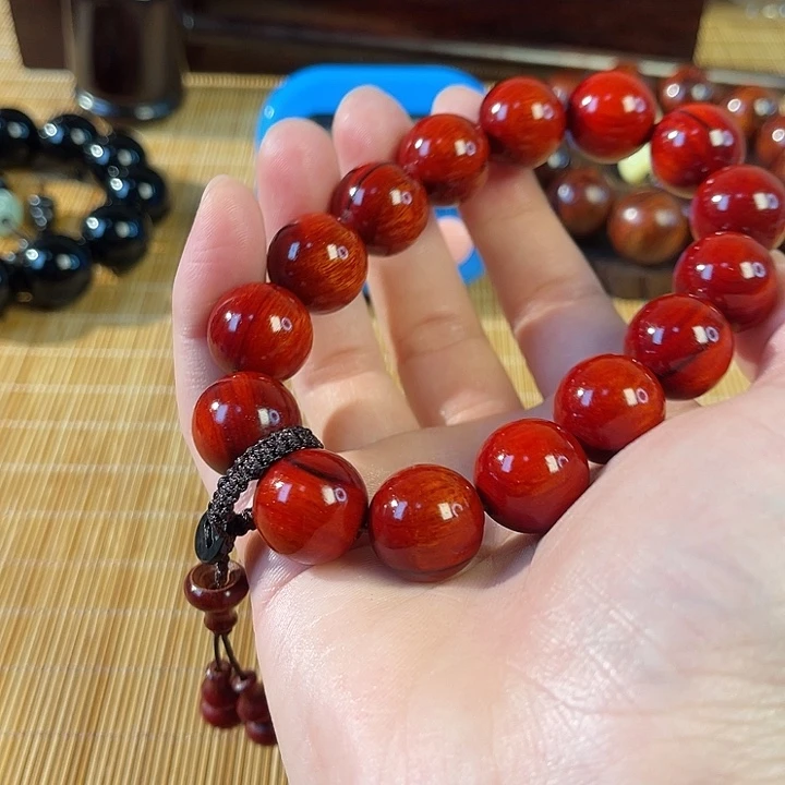 龙***木小叶紫檀手工艺