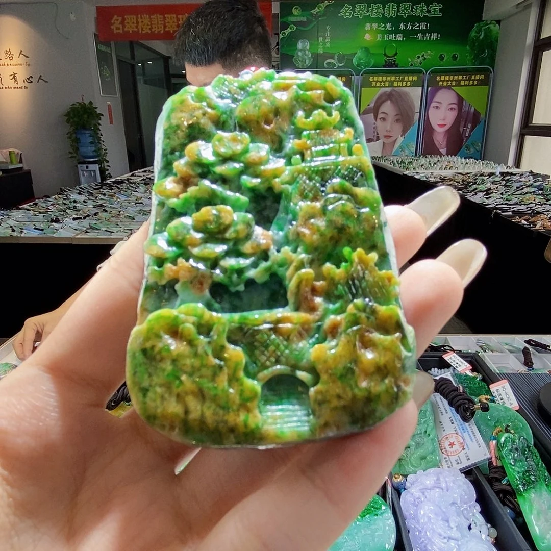 颈饰未镶嵌翡翠翡翠