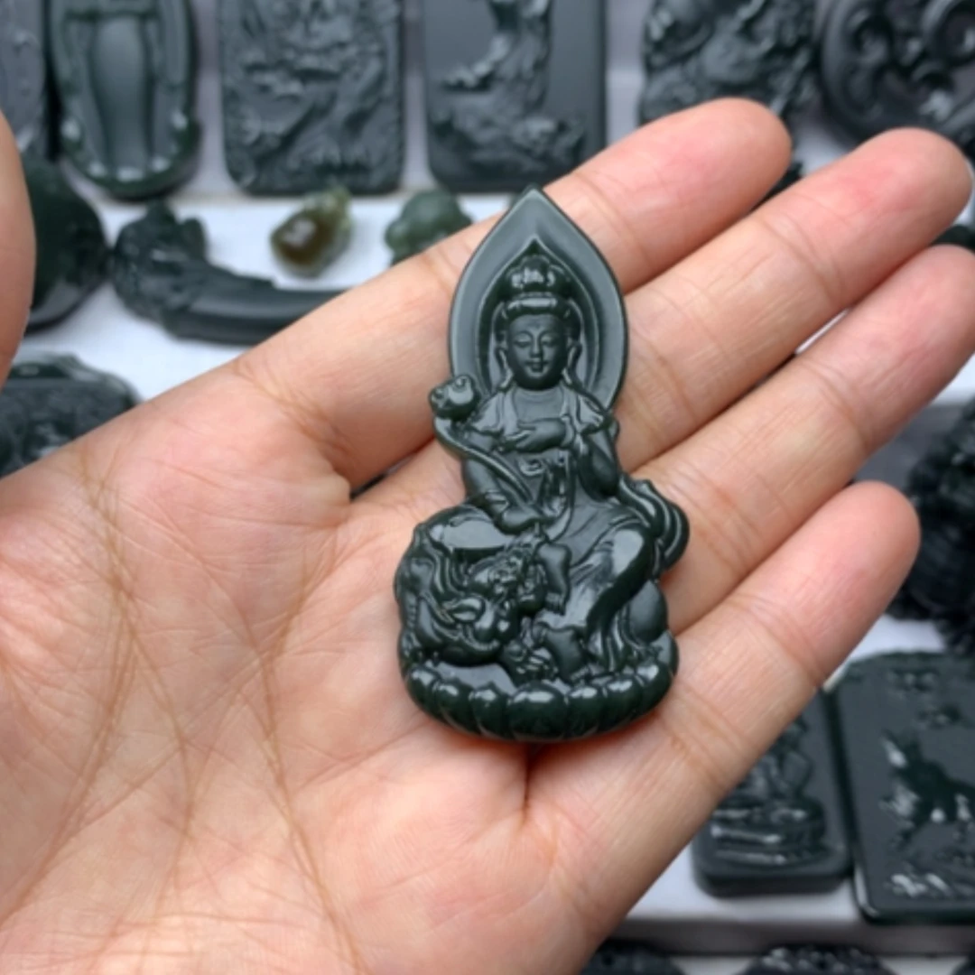 【闪购商品】颈饰未镶嵌和田玉双面雕刻