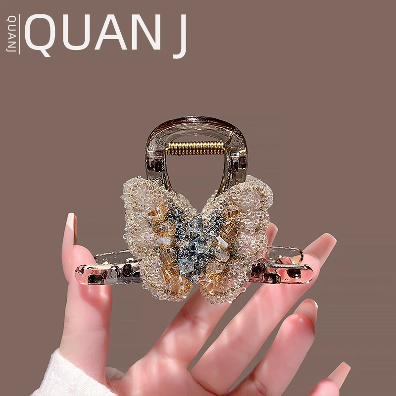 2025新款高端镶钻蝴蝶抓夹女气质后脑勺盘发鲨鱼夹轻奢头饰