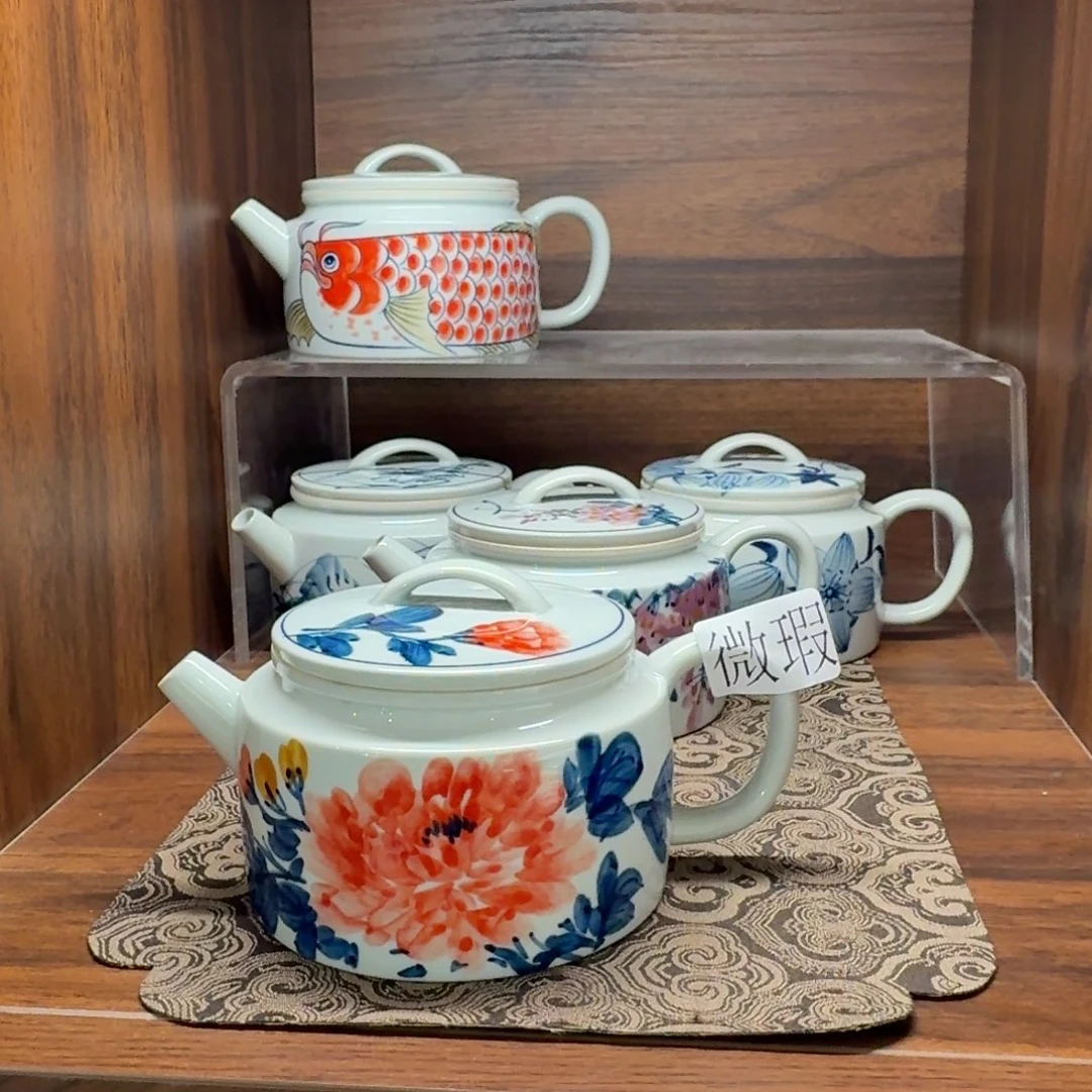 釉下手绘茶具微瑕