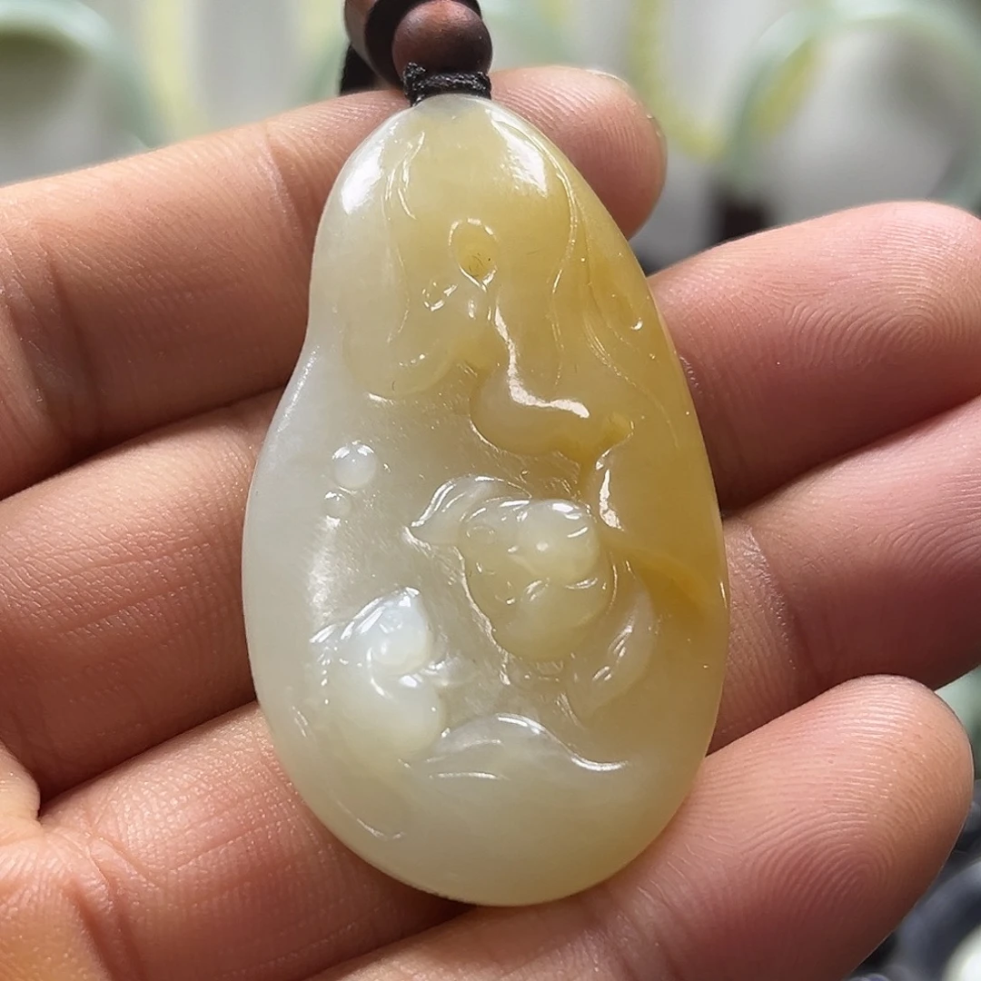 和田玉未镶嵌吊坠(不含链)