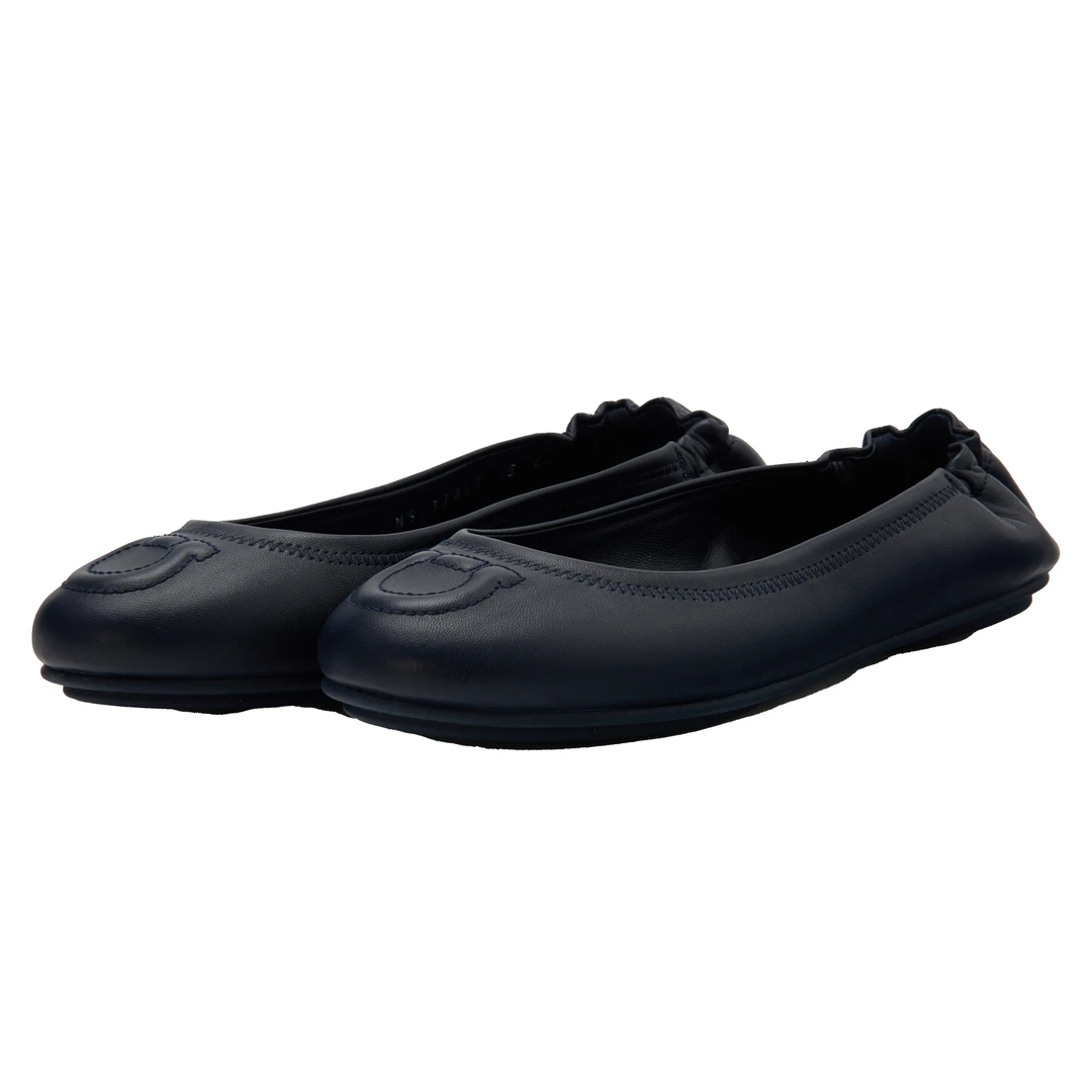 未使用 FERRAGAMO/菲拉格慕 女士简约舒适单鞋69437801N400