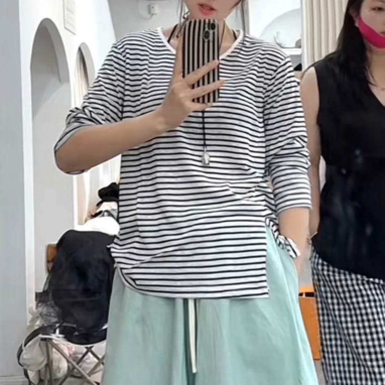 欧货侧开叉防晒T恤