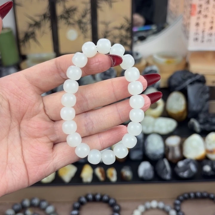 和田玉未镶嵌手链