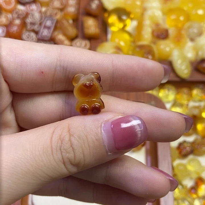 吊坠橄榄核小熊熊