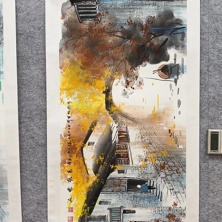 国画花鸟等图案和造型都非常精美