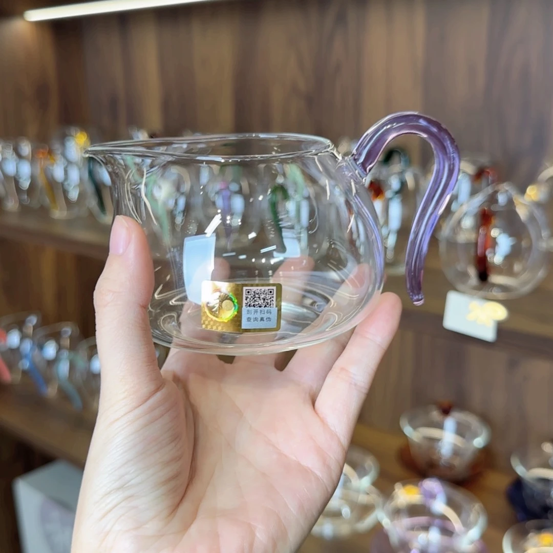 禾器淡然浅紫色。。。