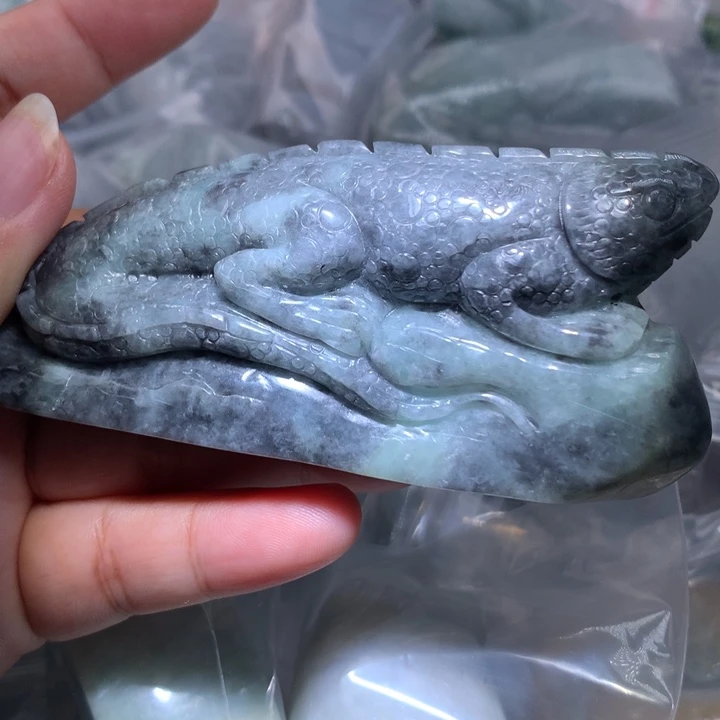 翡翠未镶嵌颈饰保真天然A货翡翠