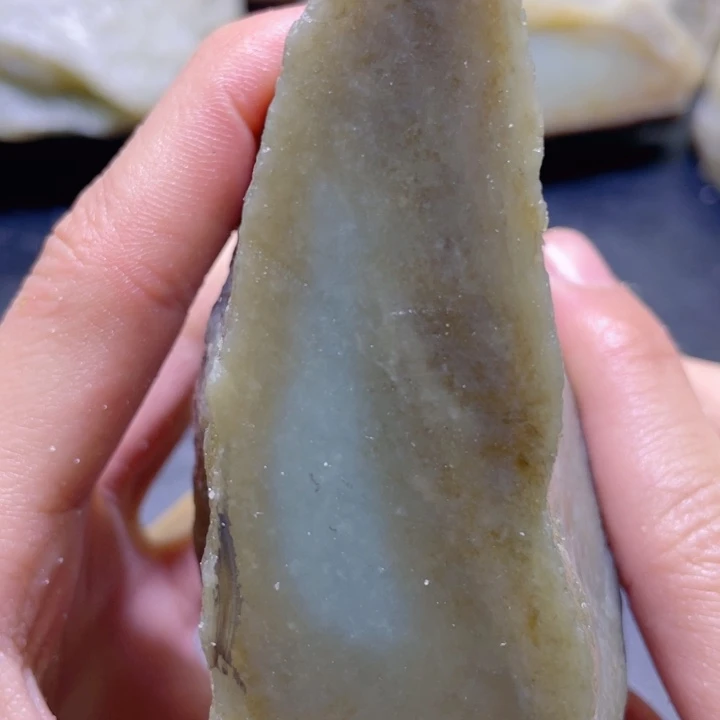 和田玉（糖玉）未镶嵌珠宝半成品