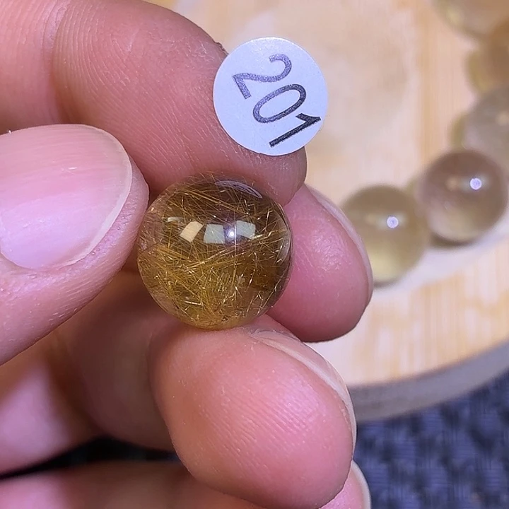 雅***晴水晶吊坠(不含链)未镶嵌