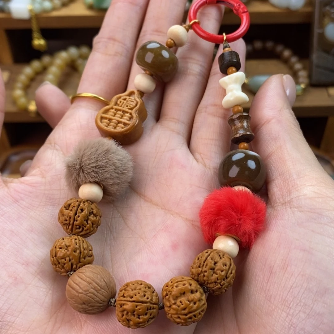 久***晴和田玉（糖玉）未镶嵌颈饰