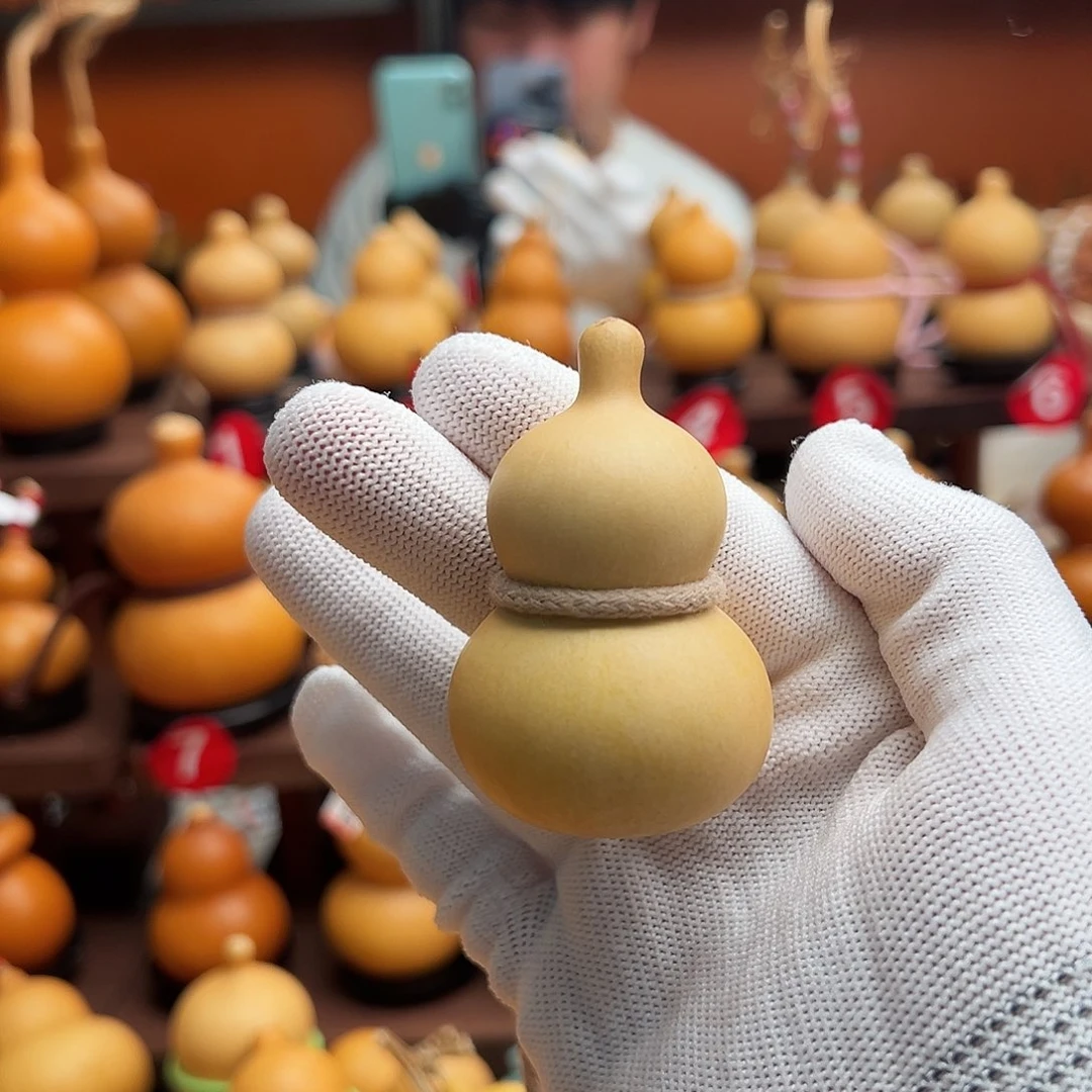 小***哥文玩老皮奶瓶文博