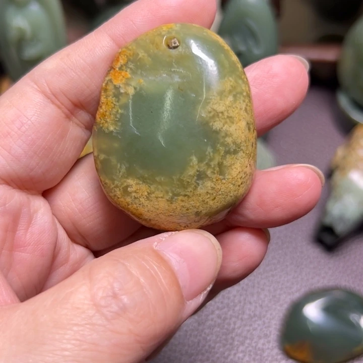 五***3岫岩河磨玉（透闪石质玉）未镶嵌颈饰