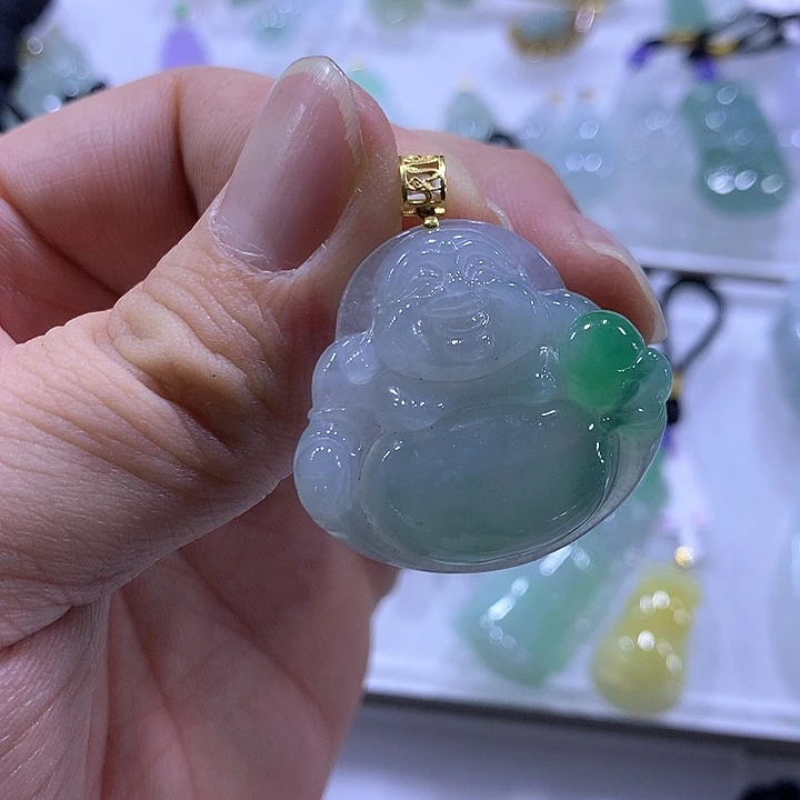 翡翠颈饰18K金镶嵌天然翡翠A货吊坠