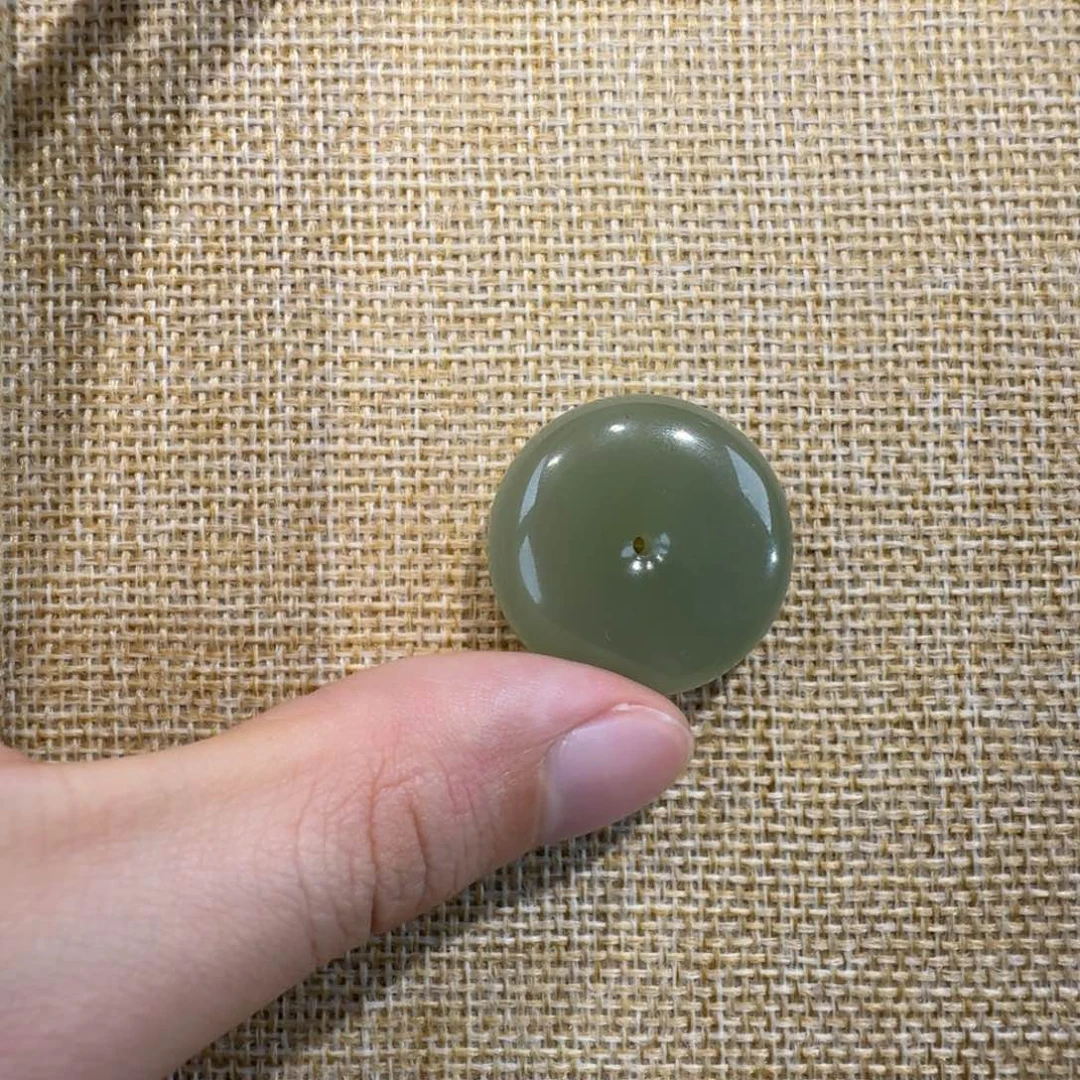 和田玉未镶嵌吊坠(赠链)30✖️10.7平安扣