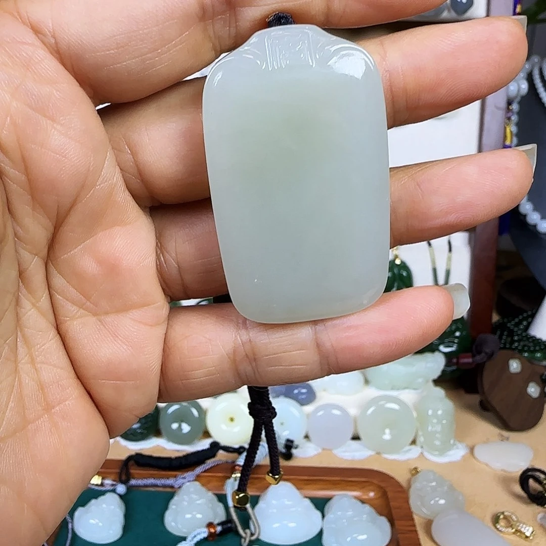 和田玉未镶嵌吊坠(不含链)