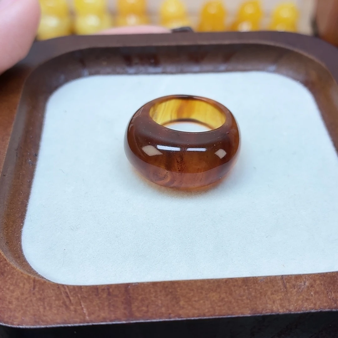 琥珀未镶嵌裸石18圈