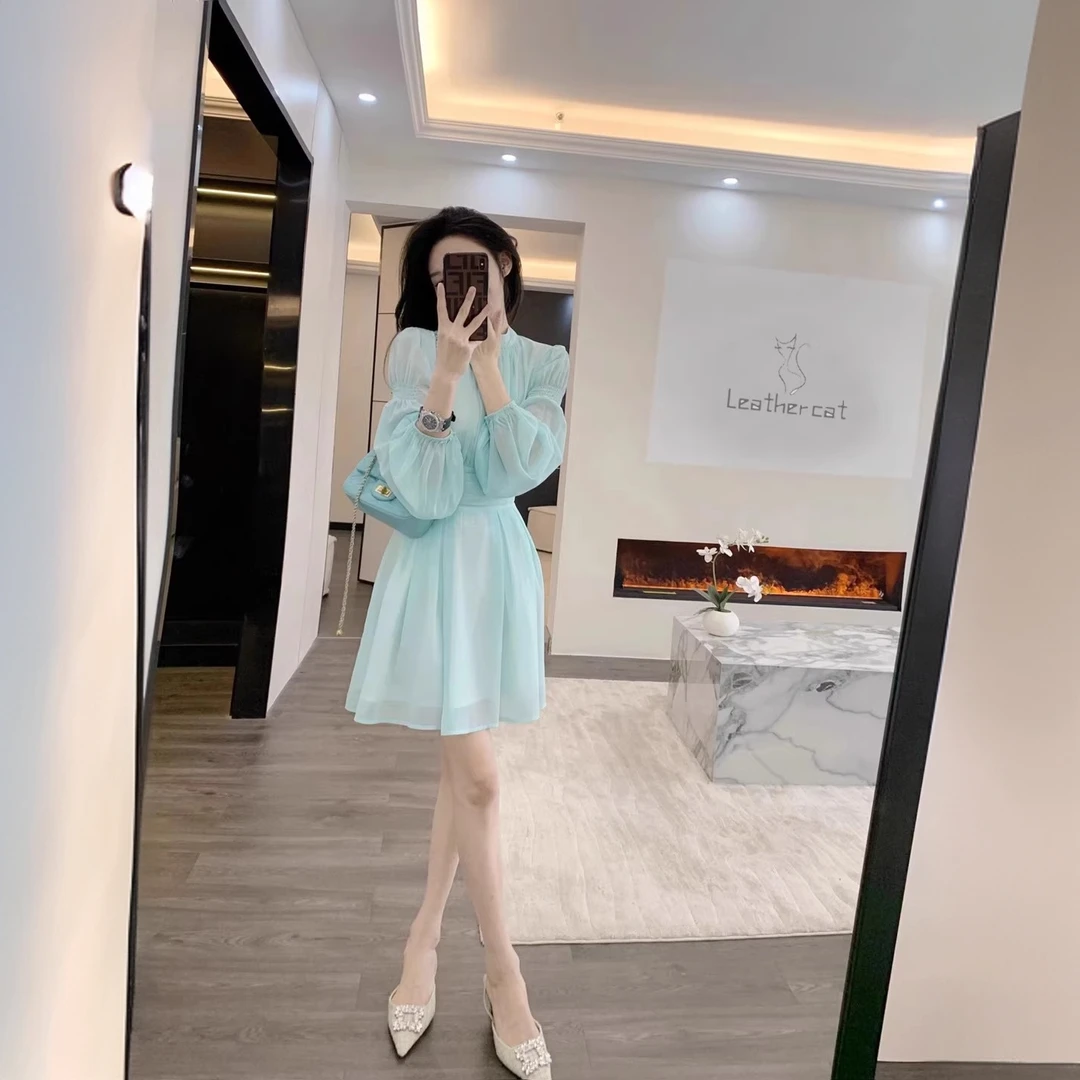 连衣裙女春秋季2025新款法式高级感甜美风小个子气质短裙