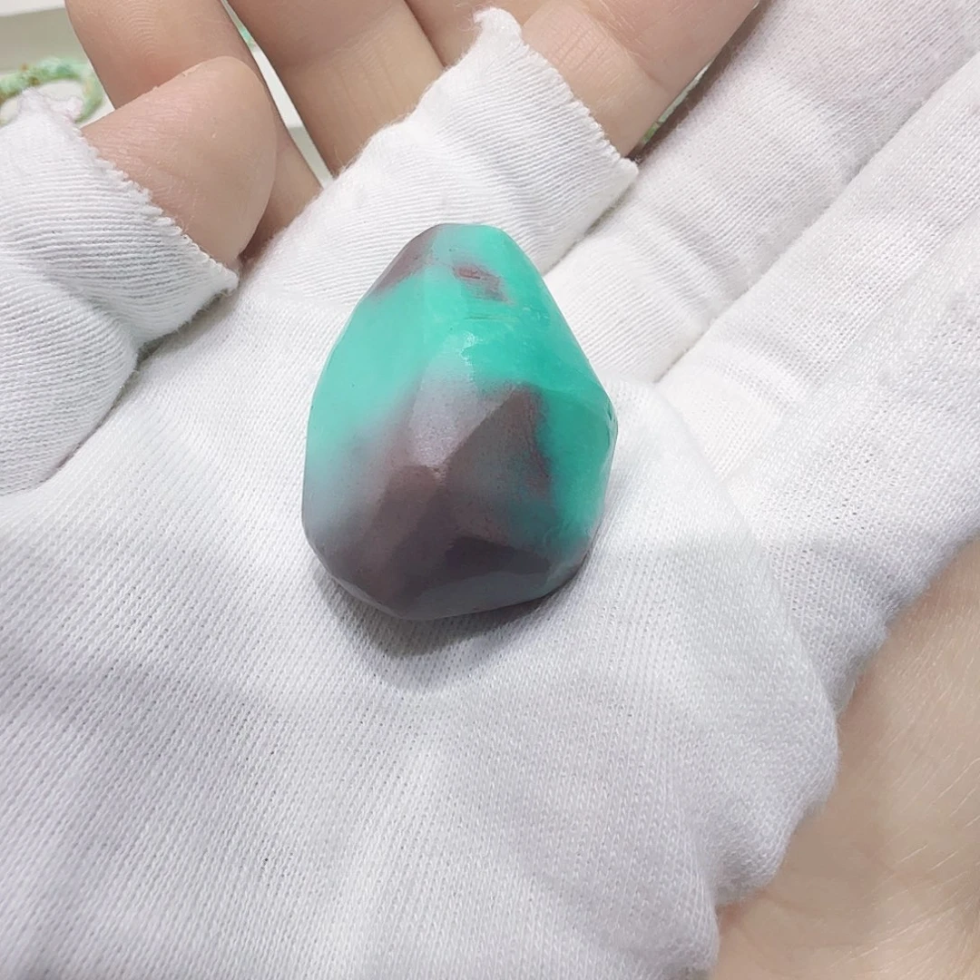 绿松石未镶嵌原矿绿松石