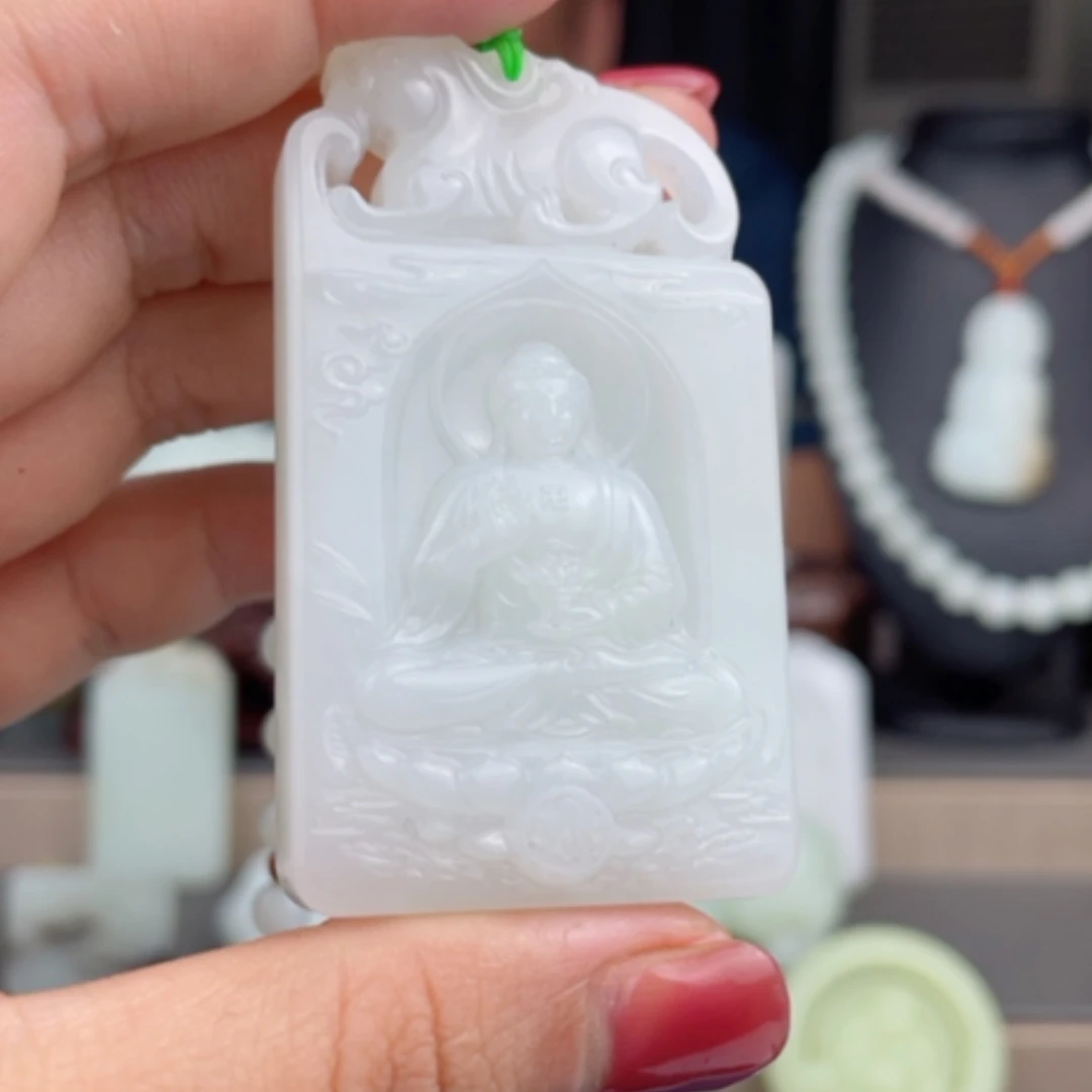 【闪购商品】颈饰未镶嵌和田玉