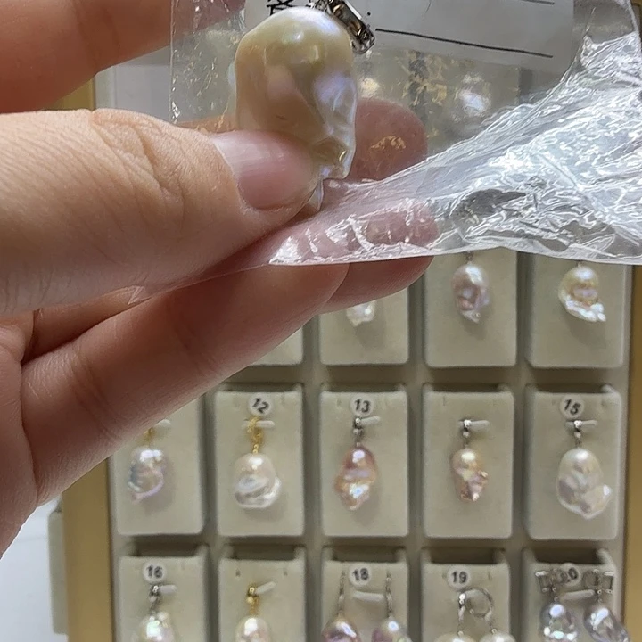合成立方氧化锆合金