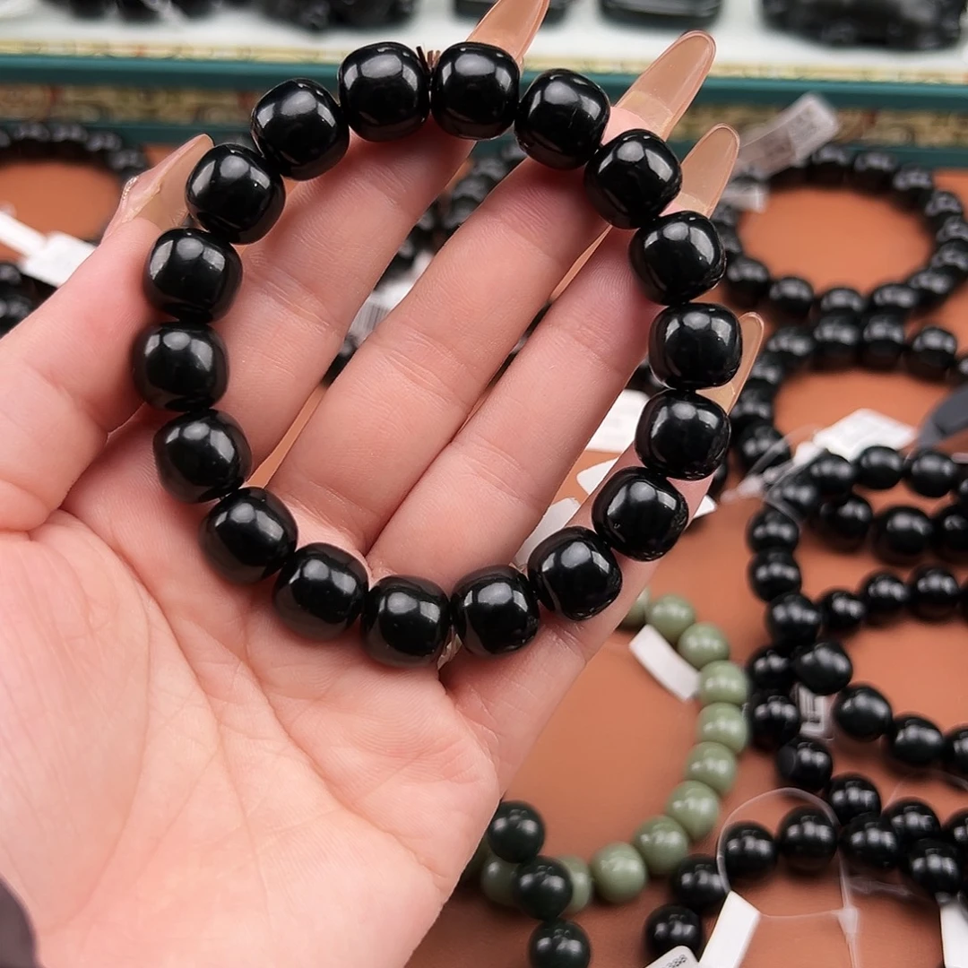 H****和田玉未镶嵌手串