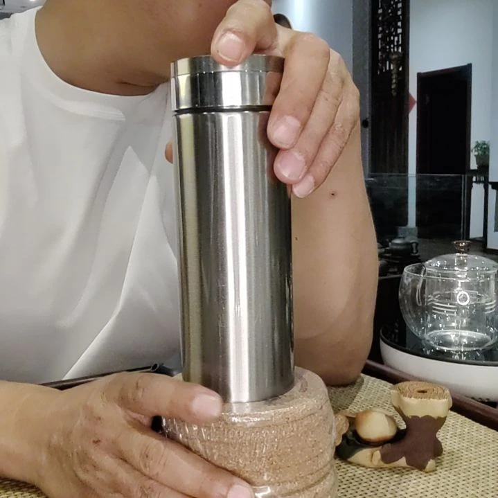 茶杯紫砂白杯子的老板板
