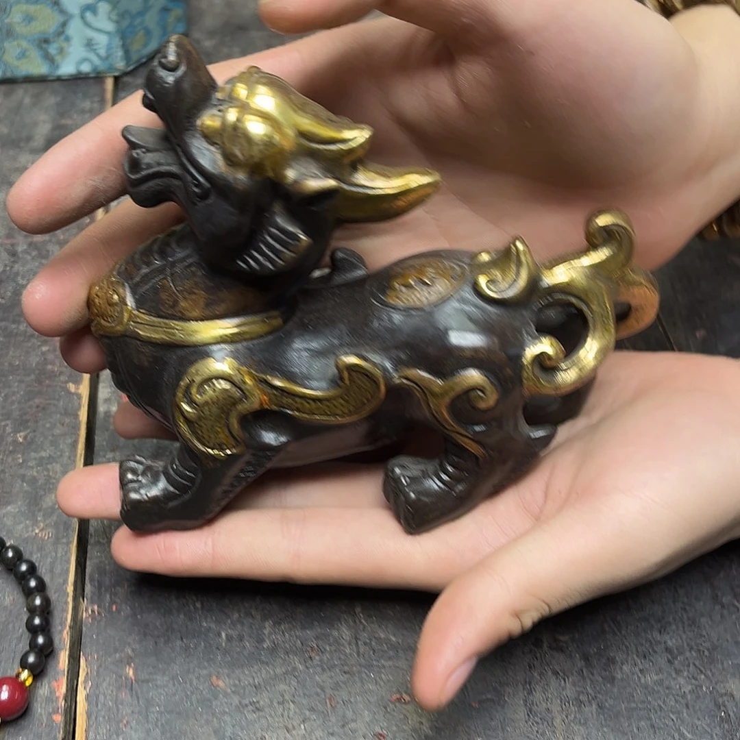 大叶紫檀（黑酸枝木类）