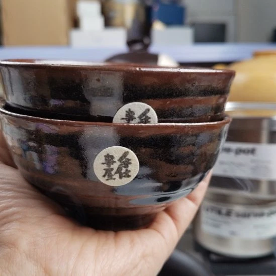 不锈钢一对陶瓷小碗。。。。。。。。